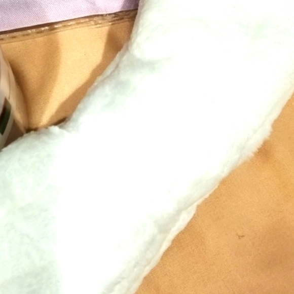 LED Rose Candle, Headband & Keychain Bundle Set - Picture 8 of 9